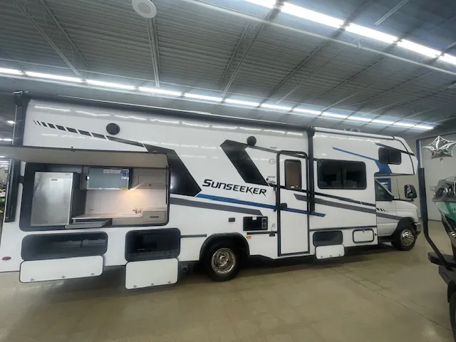 2026 Forest River Sunseeker 2860DS - Photo 2