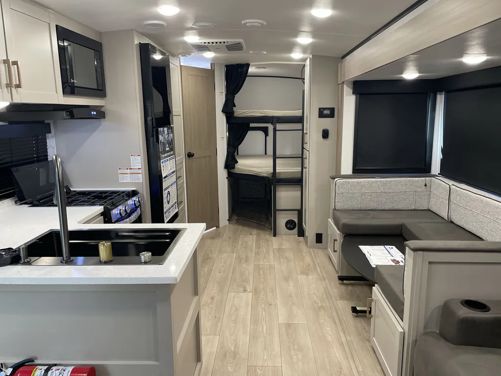 2027 Jayco Jay Feather 29BHB, Photos photo 2