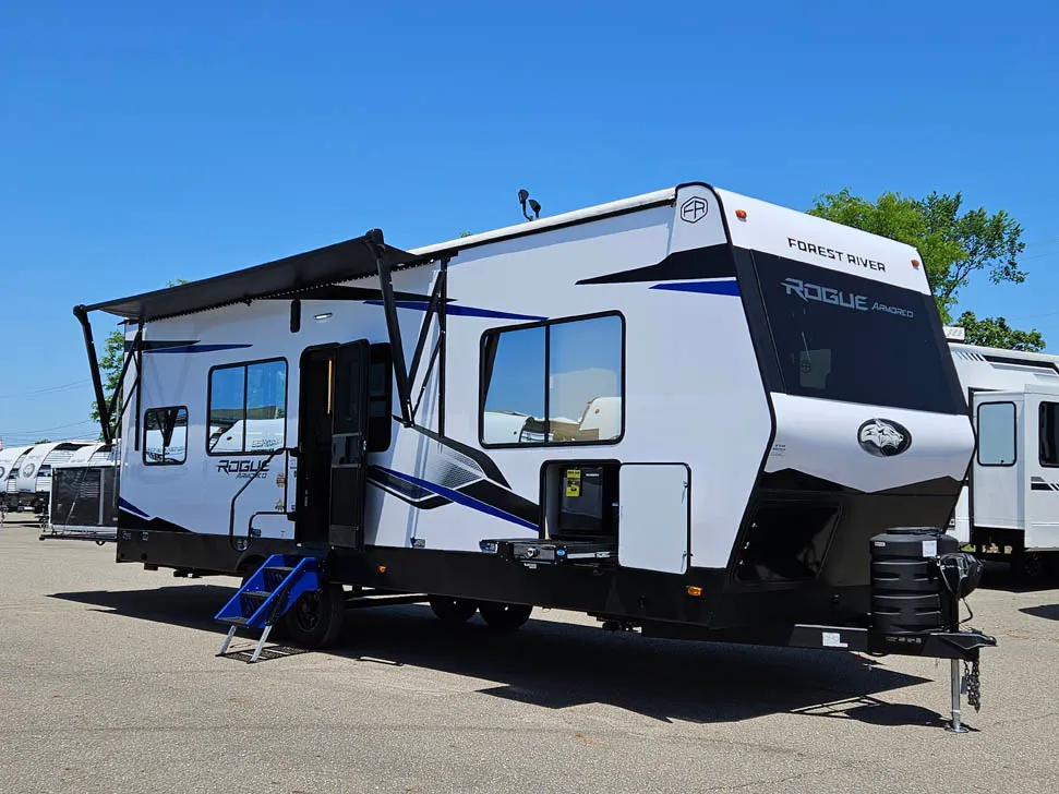 2026 Forest River Cherokee Rogue Armored 25L141 - Photo 2