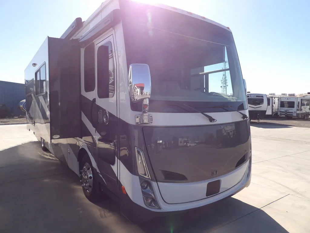 2022 Tiffin Motorhomes Allegro 33 - Photo 2