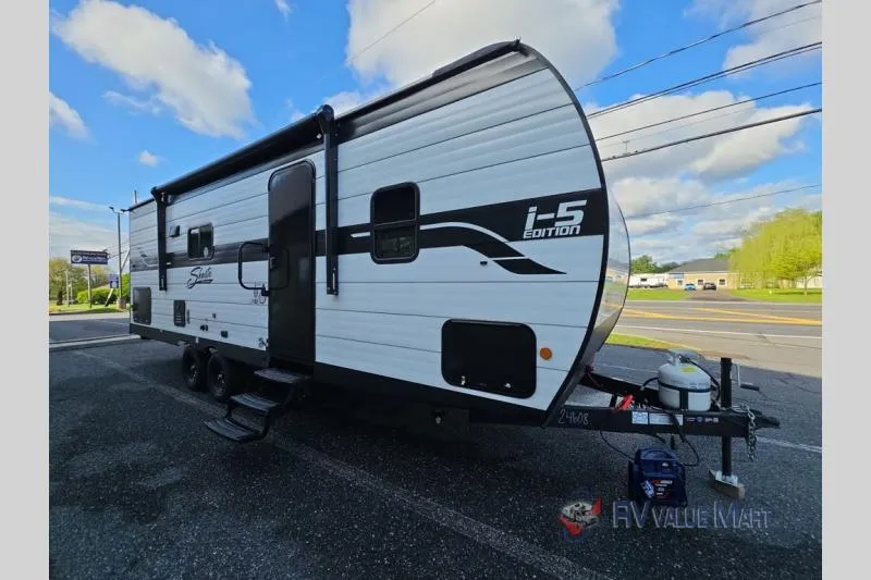 2026 Shasta RVs i-5 Edition 526RBS - Photo 2