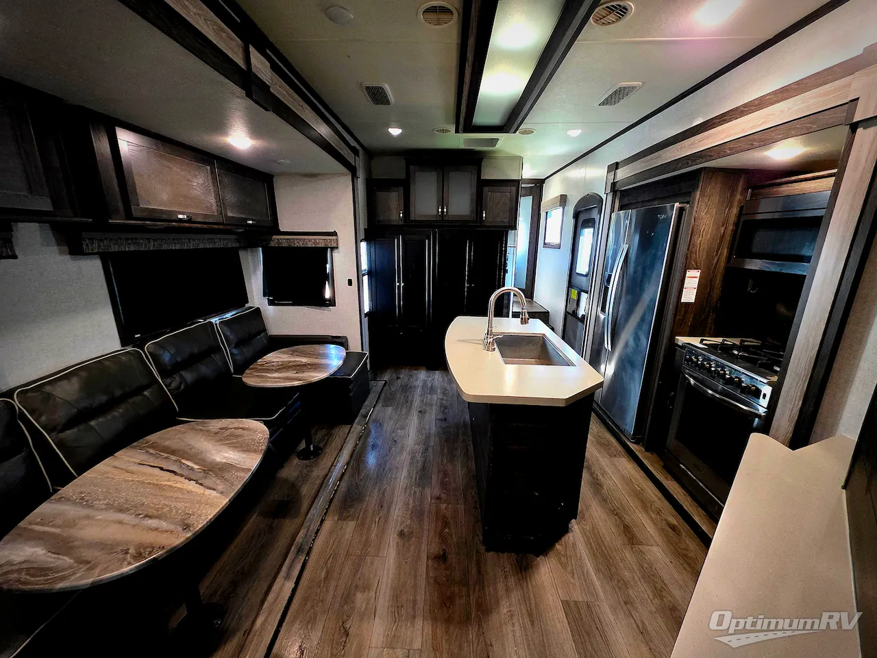 2020 Highland Ridge Open Range OF427BHS dealer photo 3 from Optimum RV