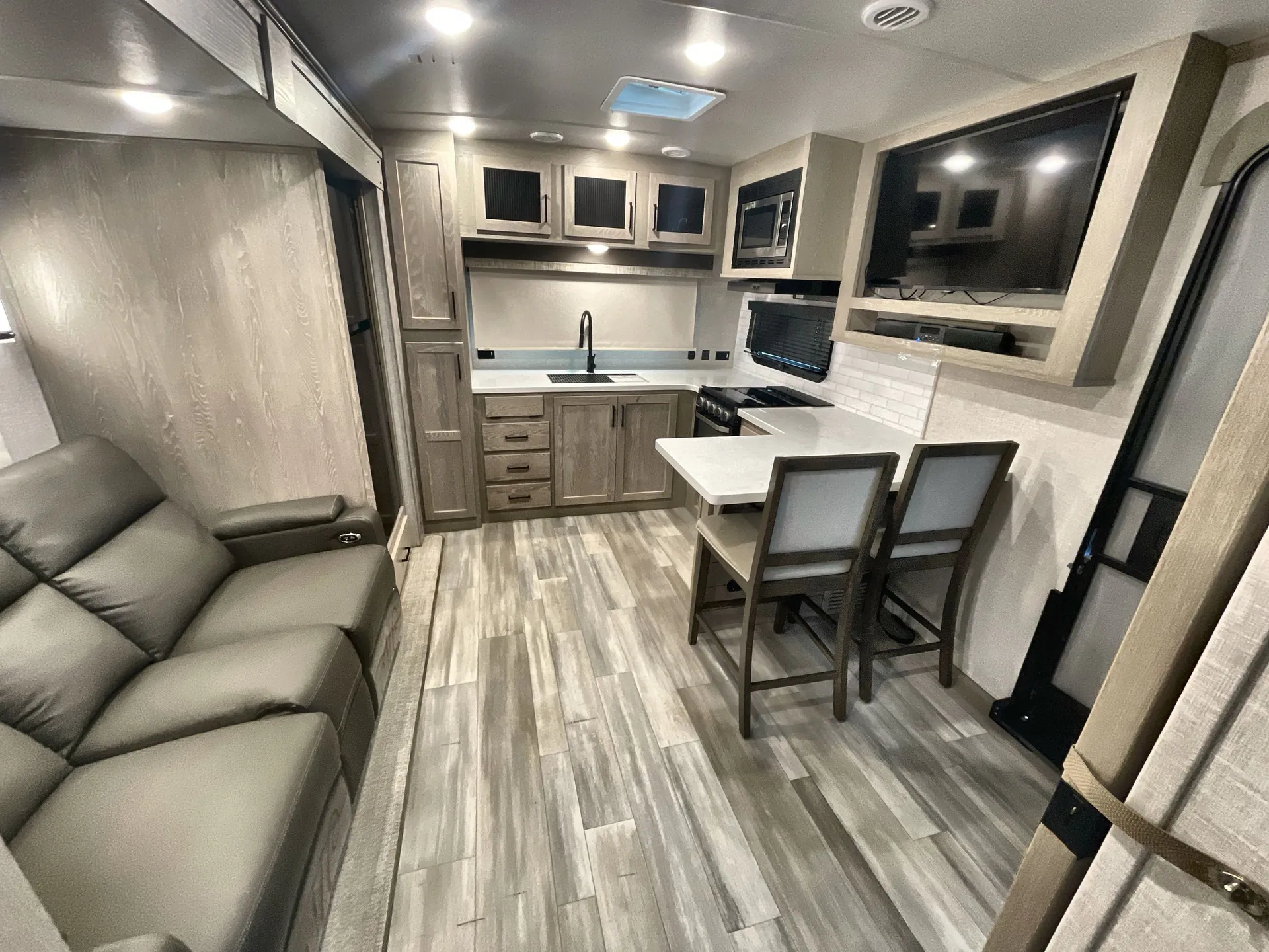 2023 Forest River Flagstaff Classic 826BHS — living area main