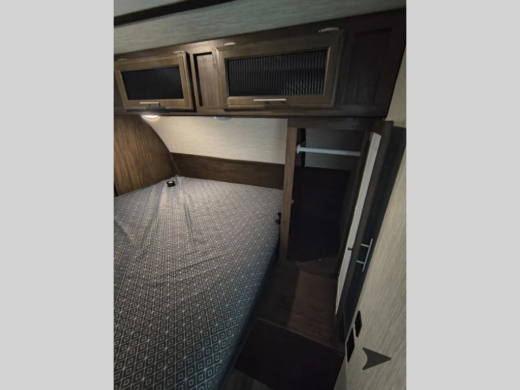 2019 Forest River Cherokee Alpha Wolf 26DBH-L, Photos photo 35