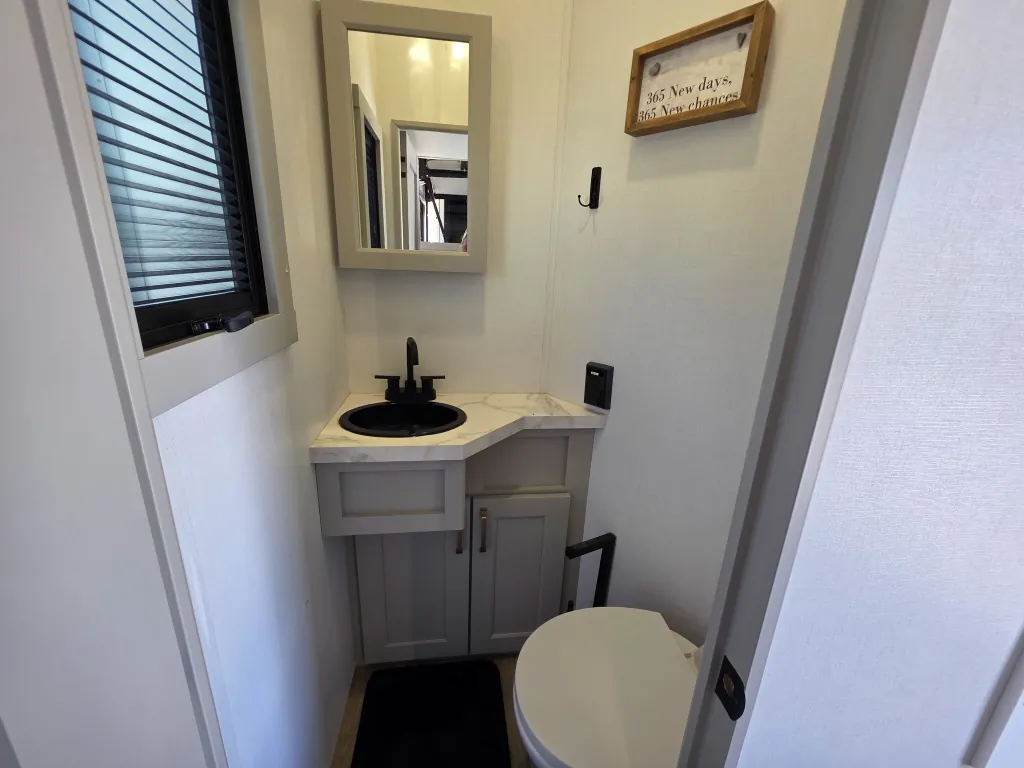 2024 Brinkley Model G 3500, Photos photo 36
