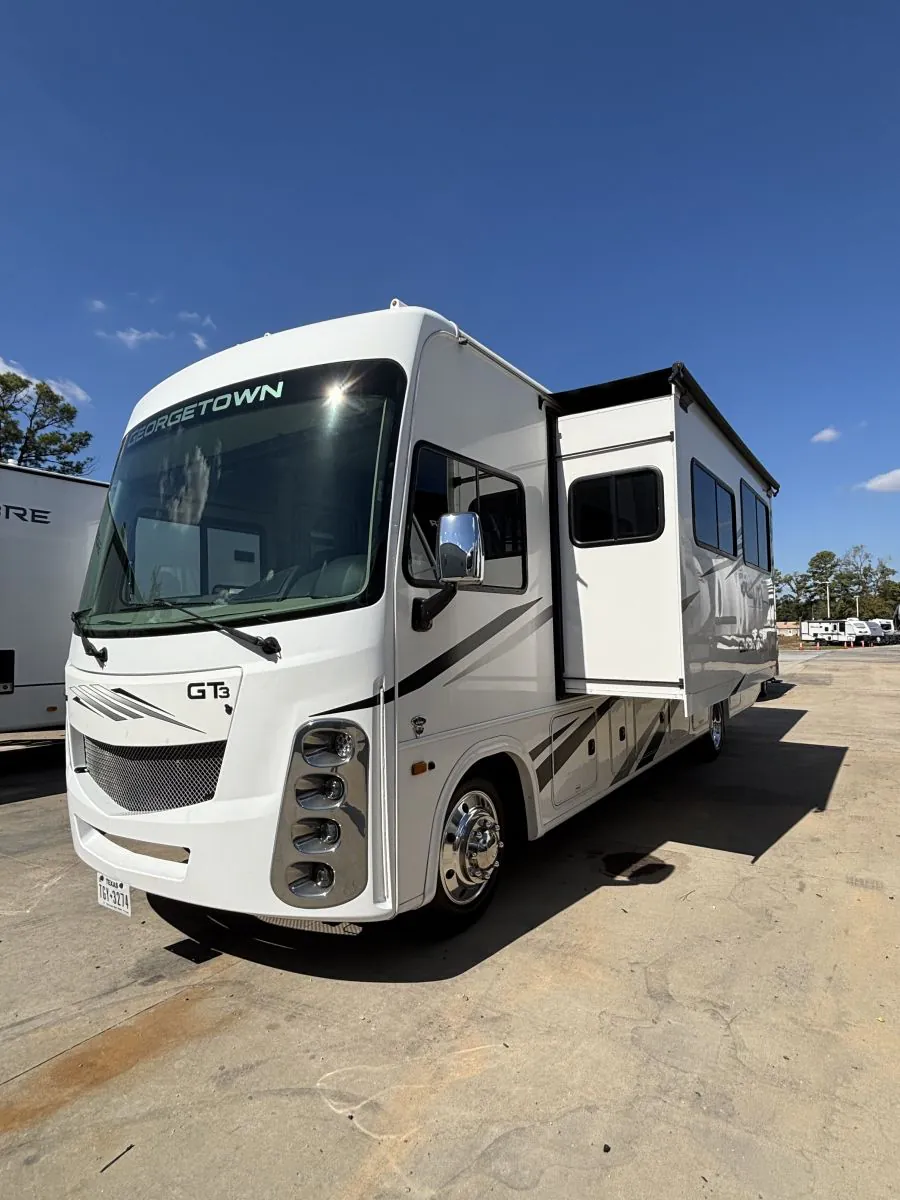 2022 Forest River Georgetown 3 Series GT3 33B3, Photos photo 3