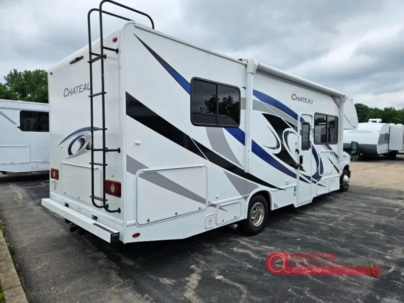2022 Thor Motor Coach Chateau 28Z - Photo 4