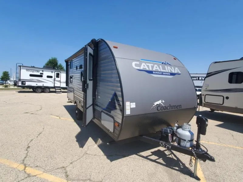 2023 Coachmen Catalina Summit Series 7 184BHS - Photo 2