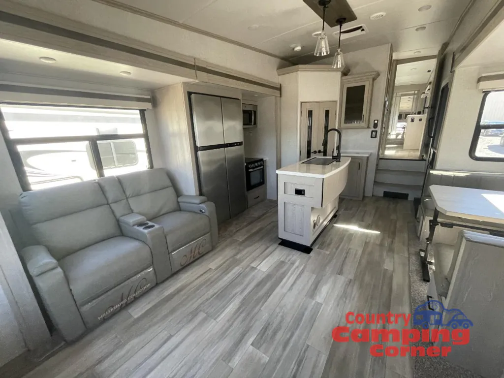 2022 Forest River Rockwood Signature Ultra Lite 8288SB, Photos photo 4