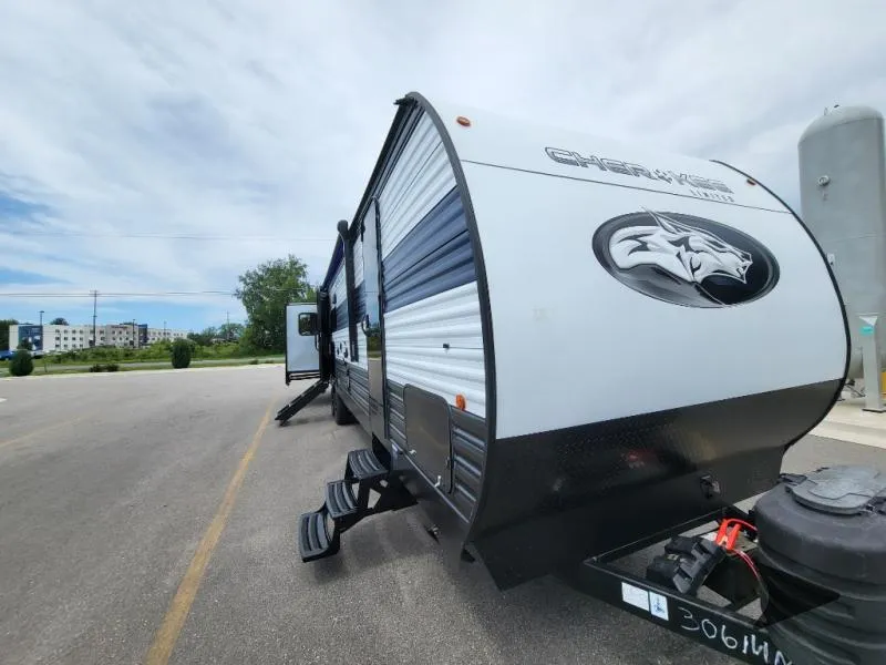 2024 Forest River Cherokee 306MM - Photo 2