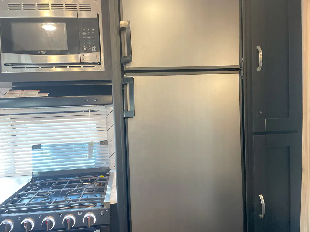 2023 Coachmen Freedom Express Ultra Lite 274RKS, Photos photo 8