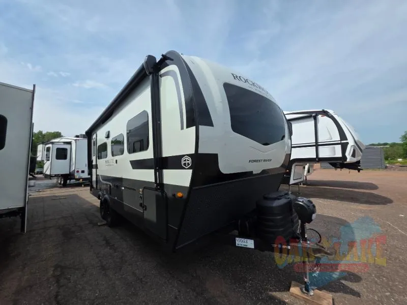 2027 Forest River Rockwood Mini Lite 2205S - Photo 2