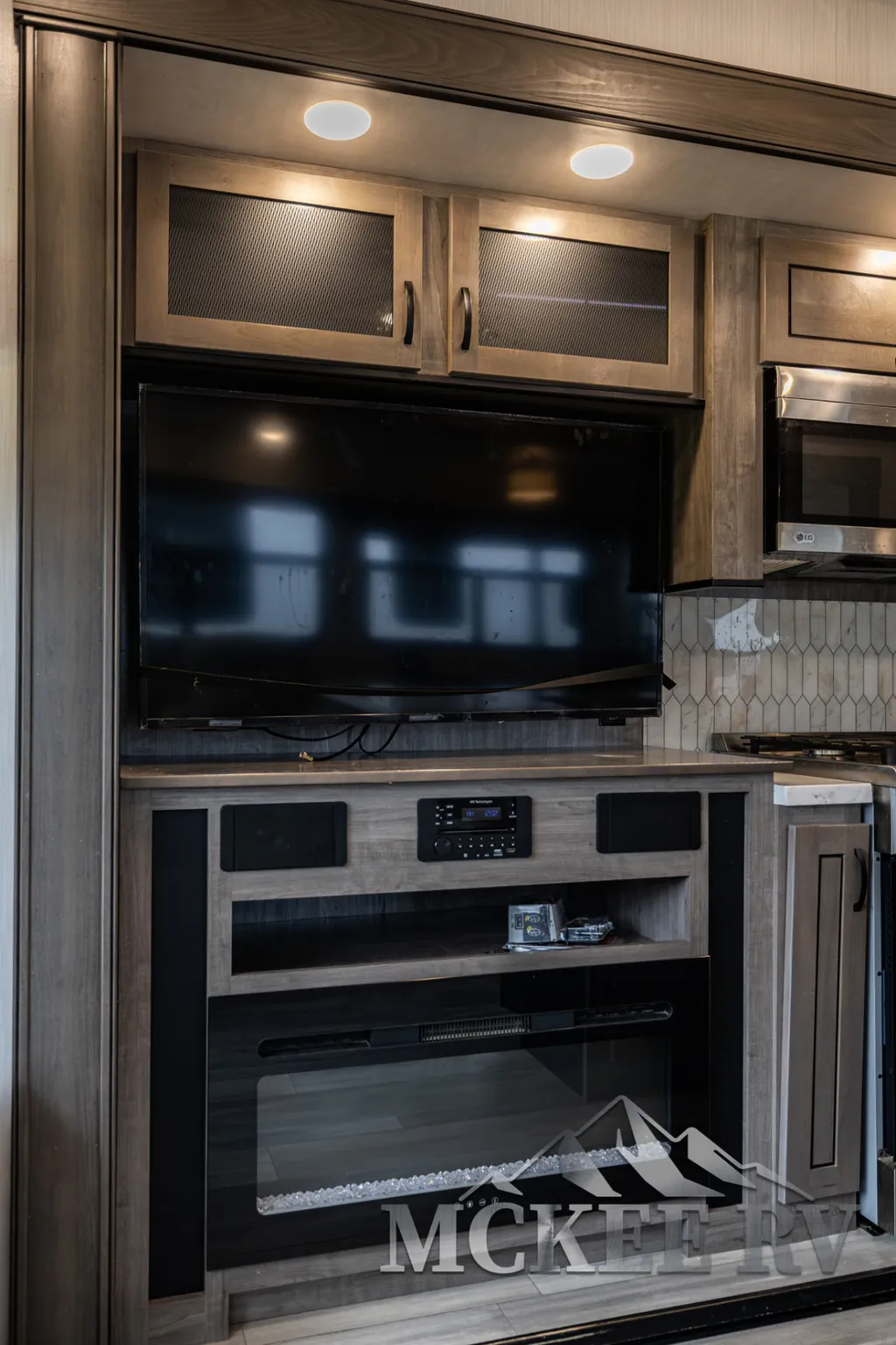 2022 Forest River Cedar Creek 377BH, Photos photo 6