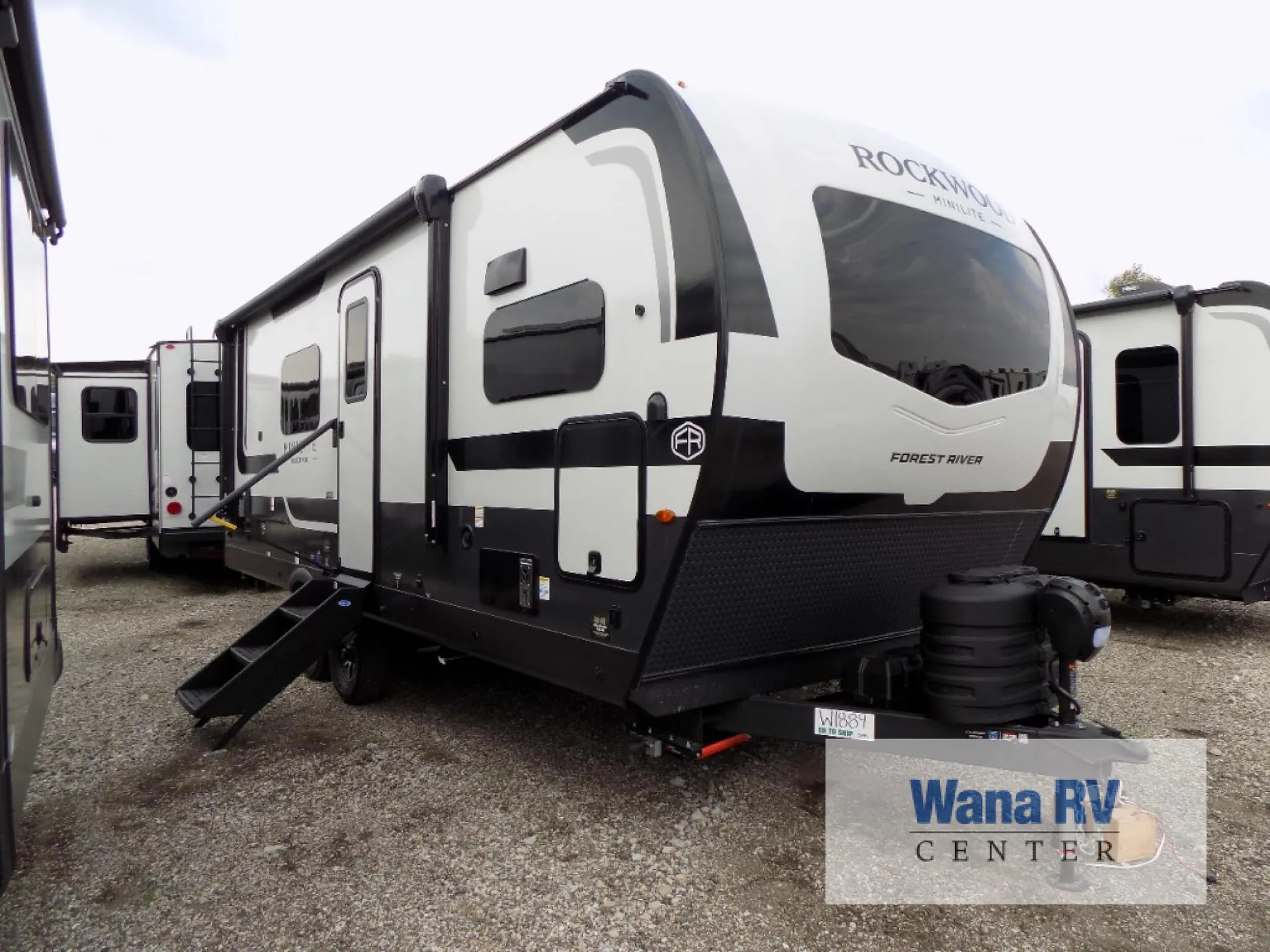 2027 Forest River Rockwood Mini Lite 2523MBR