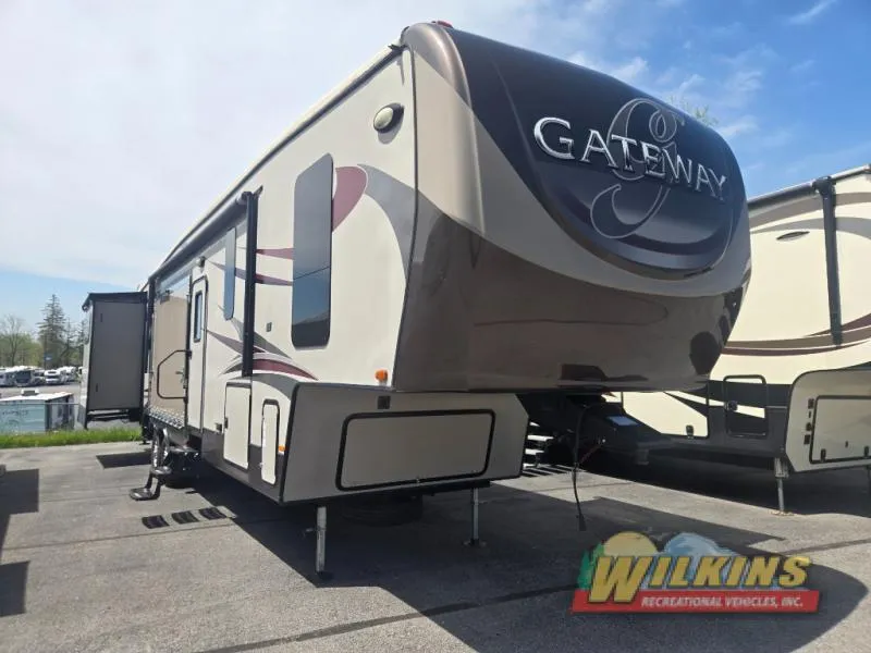 2016 Heartland Gateway 3750 PT - Main photo