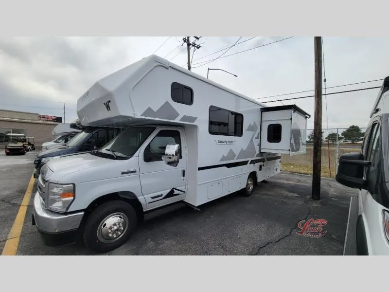 2027 Winnebago Sunflyer 22RS - Photo 3