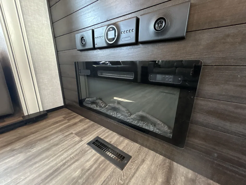 2023 Jayco North Point 380RKGS, Photos photo 19