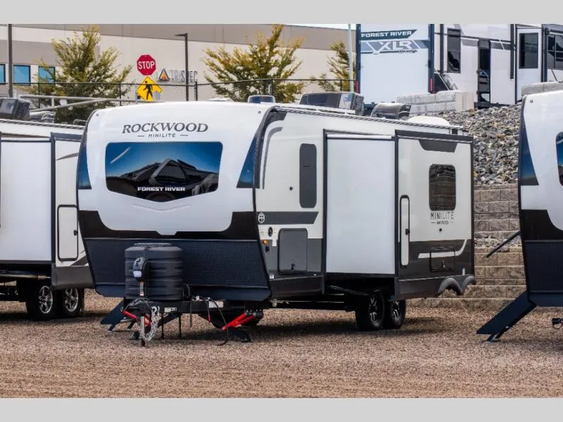2026 Forest River Rockwood Mini Lite 2509S - Photo 2