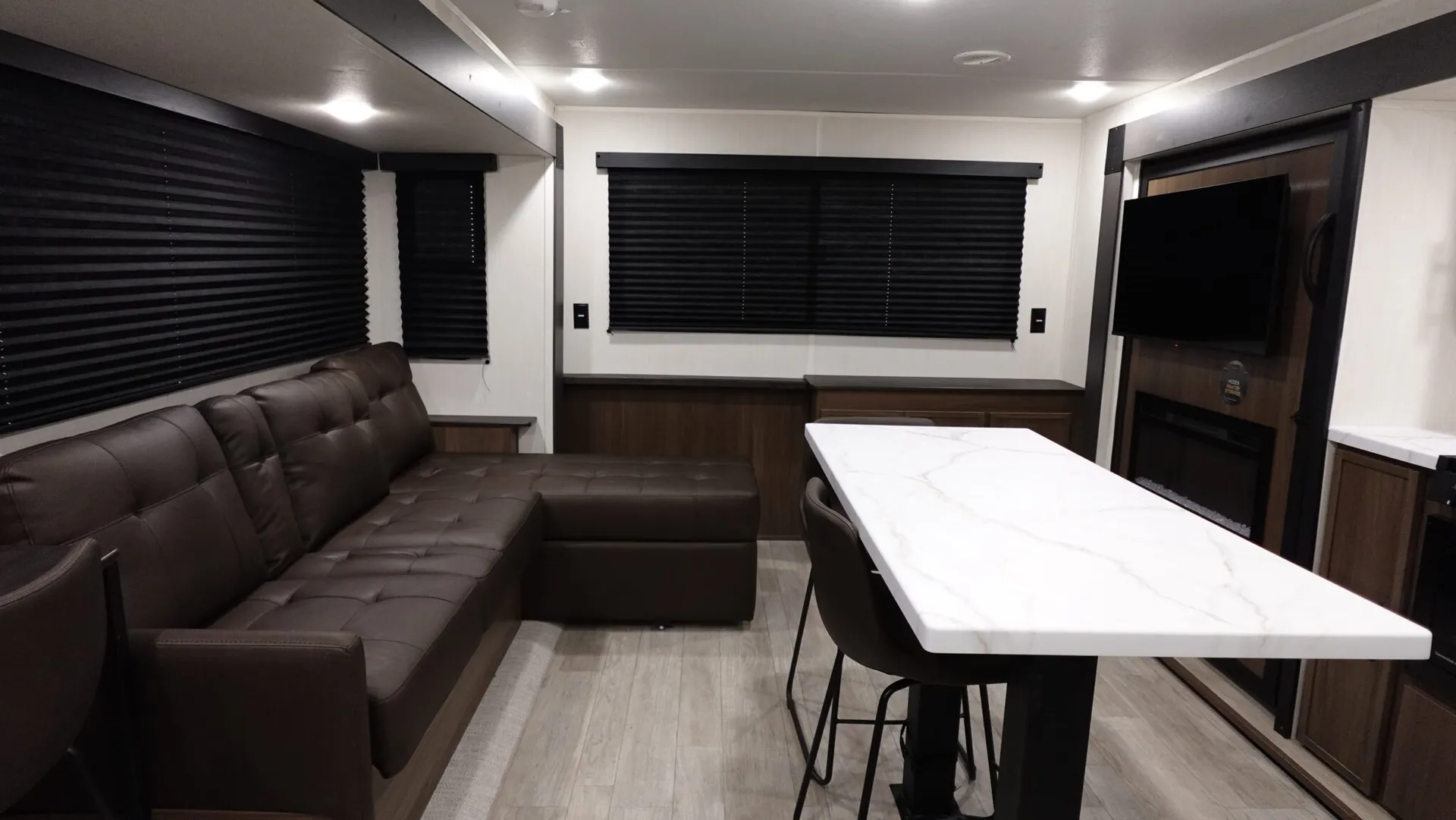 2026 Prime Time RV Avenger 27REI - Photo 3