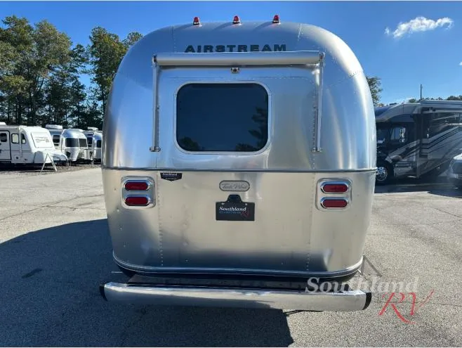 2026 Airstream Trade Wind 23FB - Photo 4