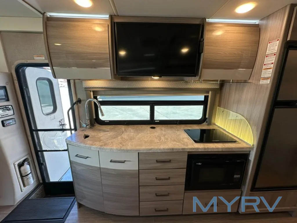 2023 Thor Motor Coach Tiburon 24FB, Photos photo 15