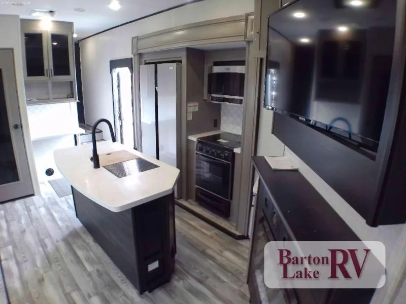 2023 Starcraft GSL 364BHS - Photo 3