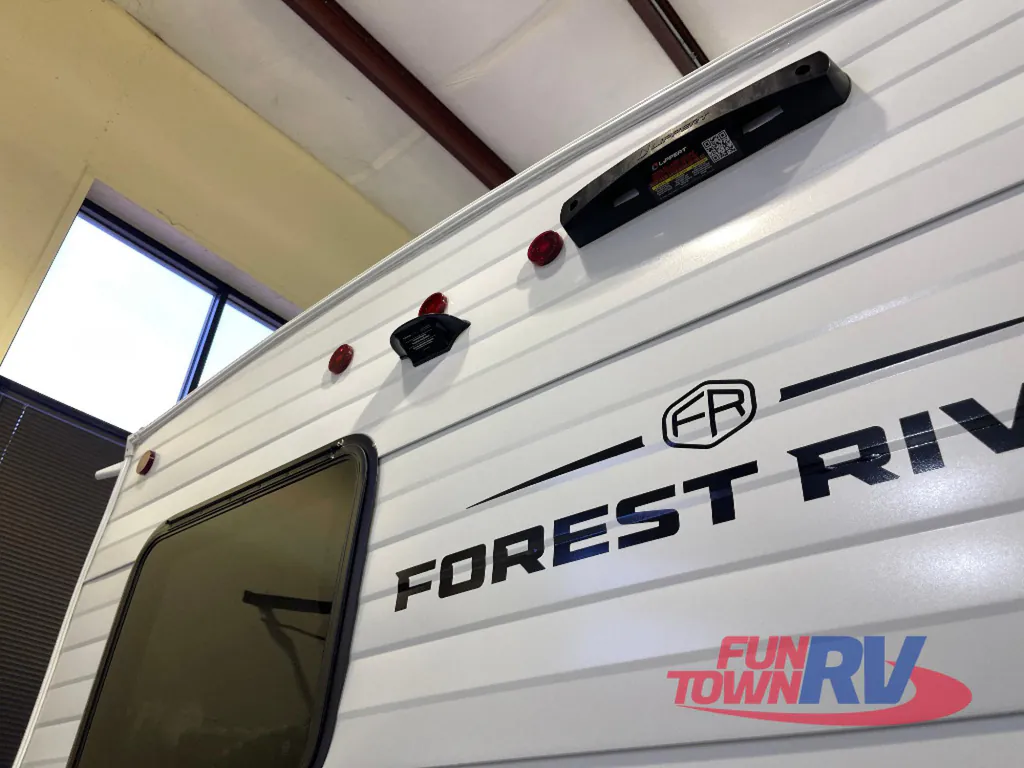 2026 Forest River Wildwood FSX 180ICE, Photos photo 13