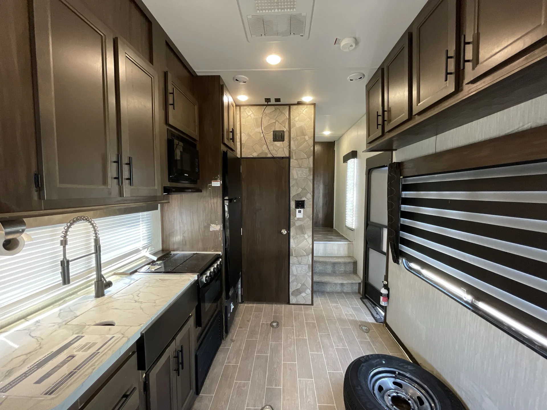 2020 Forest River Cherokee 255RR — living area main