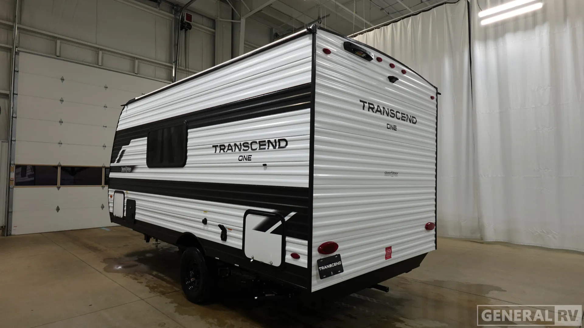 2026 Grand Design Transcend One 151BH - Photo 4