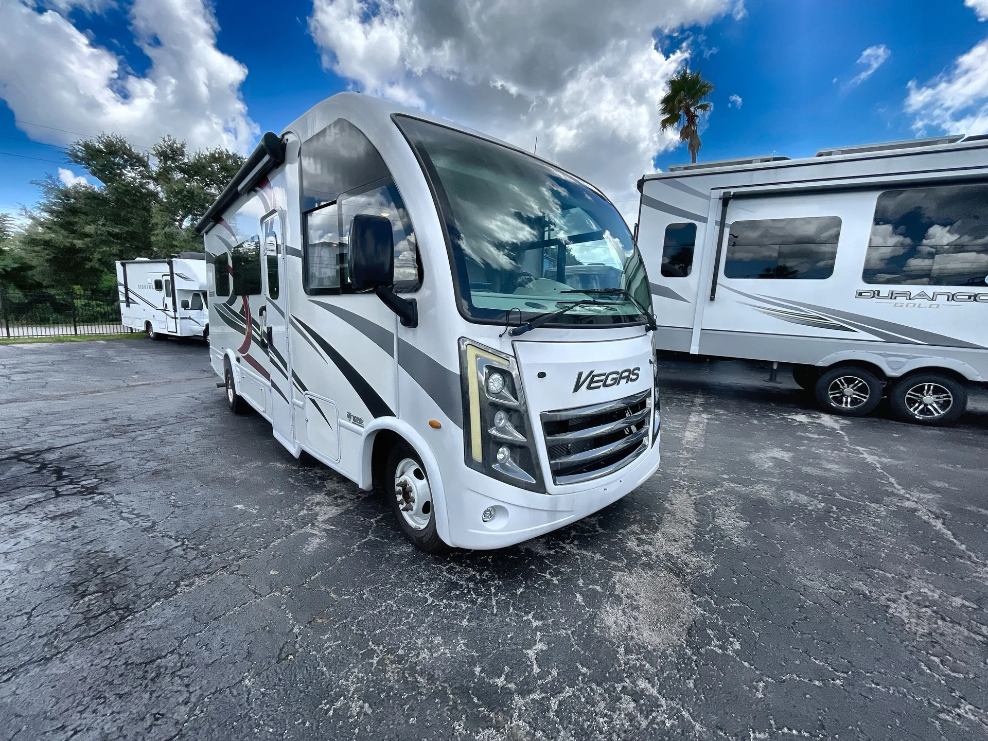 2023 Thor Motor Coach Vegas 24.3