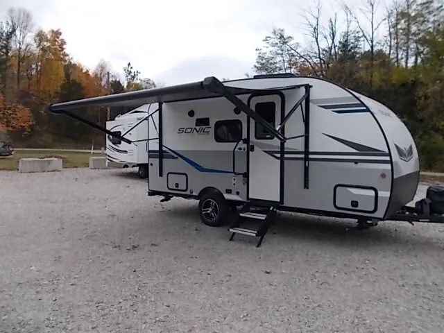 2022 Venture RV Sonic Lite SL150VRB - Photo 2