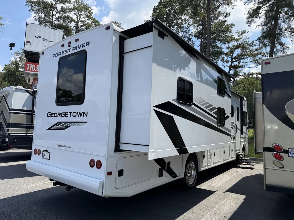 2027 Forest River Georgetown 3 Series GT3 33B3, Photos photo 7