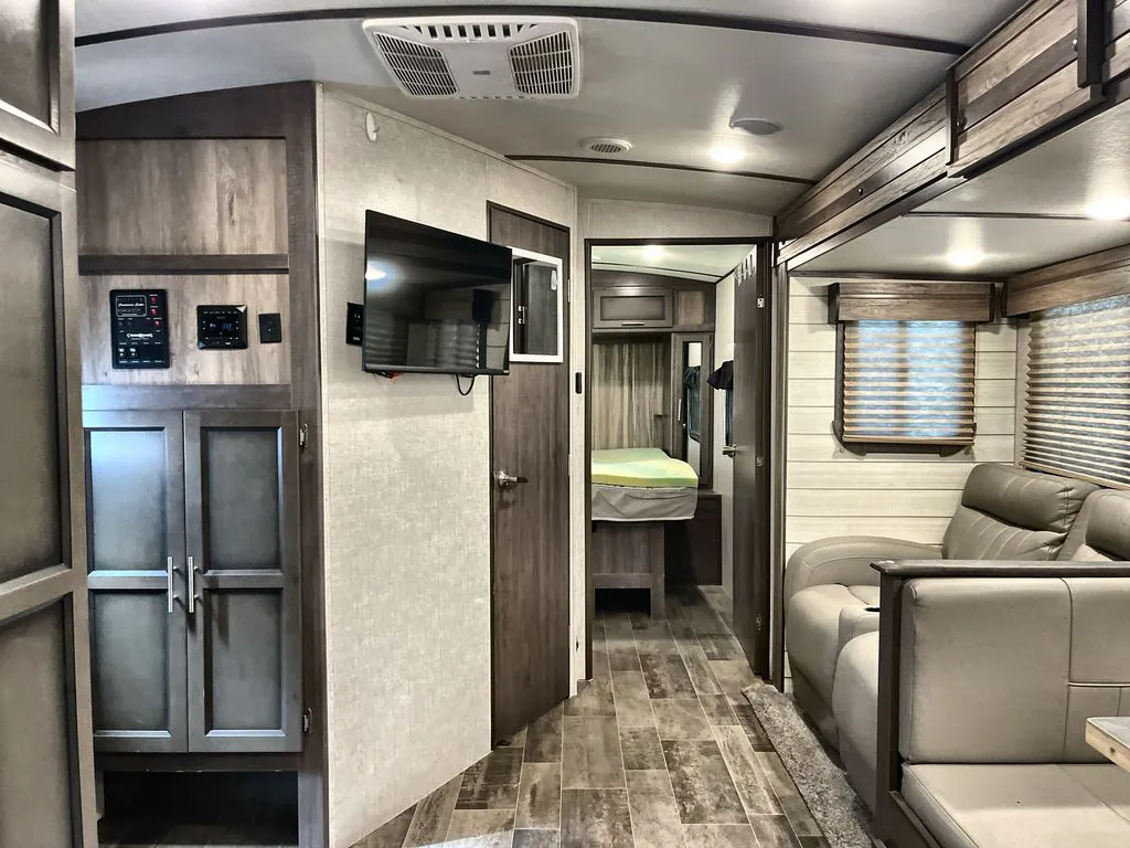 2021 CrossRoads Sunset Trail Super Lite 257FK - Photo 3