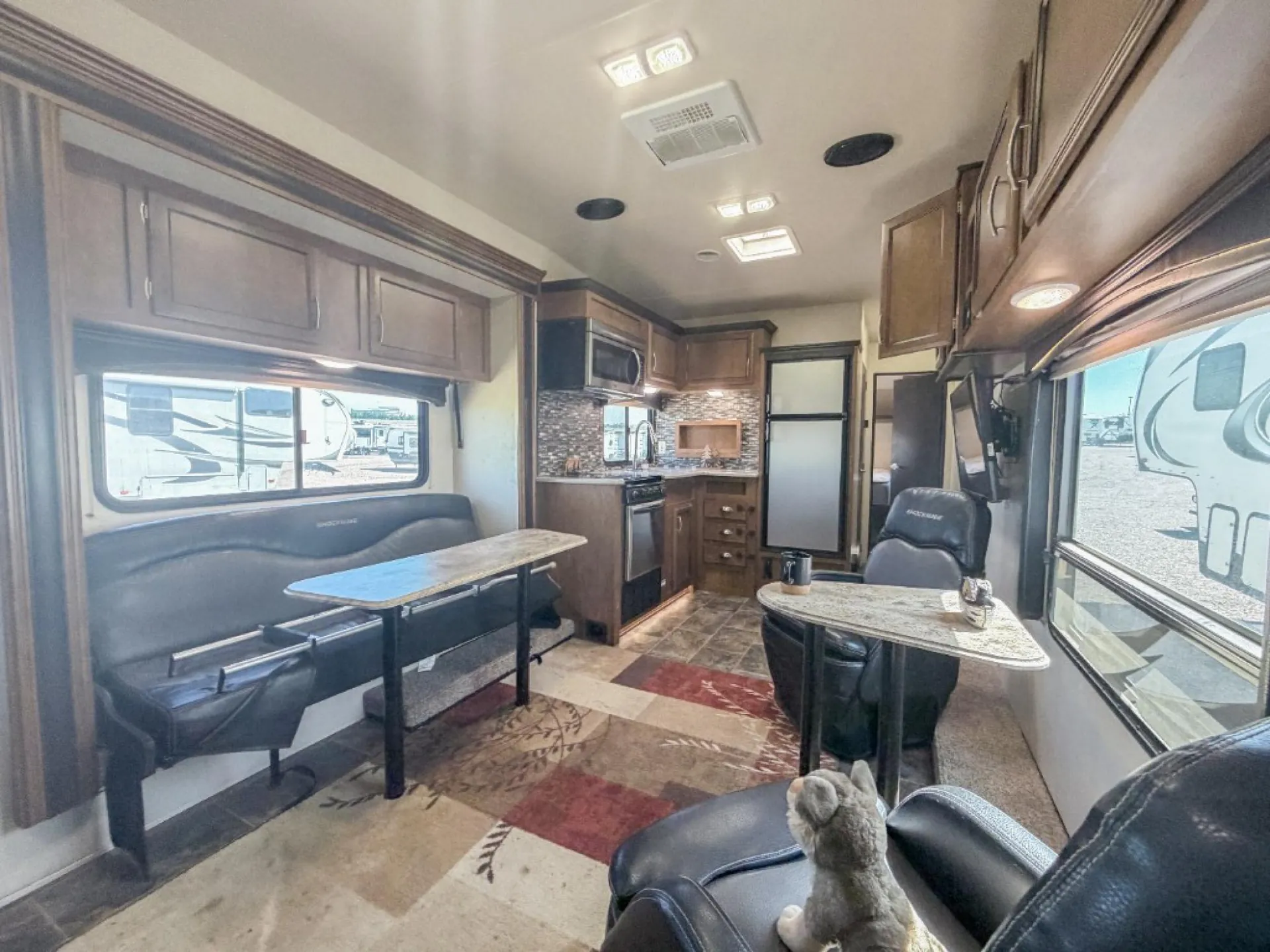 2017 Forest River Shockwave 28RQDX - Photo 4