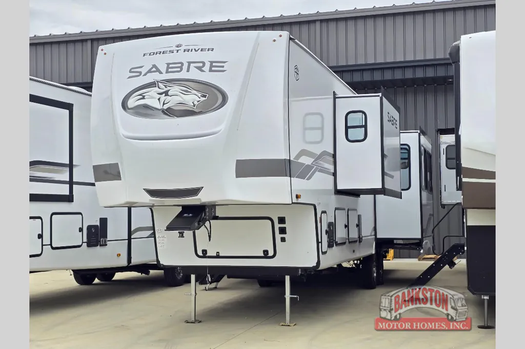 2026 Forest River Cherokee Sabre 36EST, Photos photo 10