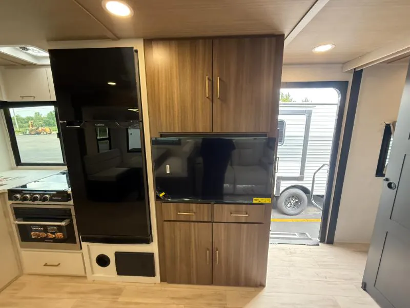 2027 Forest River Vibe 2900KB, Photos photo 17