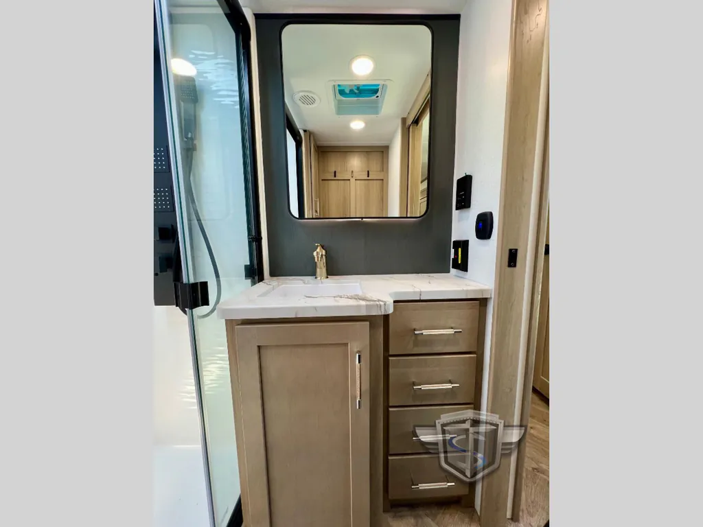 2026 Keystone Raptor 441, Photos photo 51