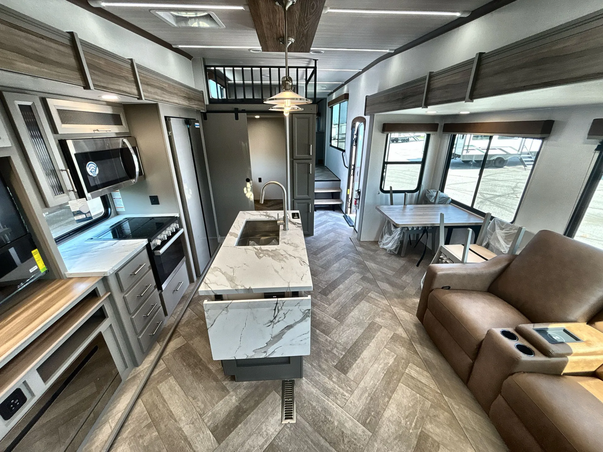 2026 Keystone Sprinter 3590LFT — living area main