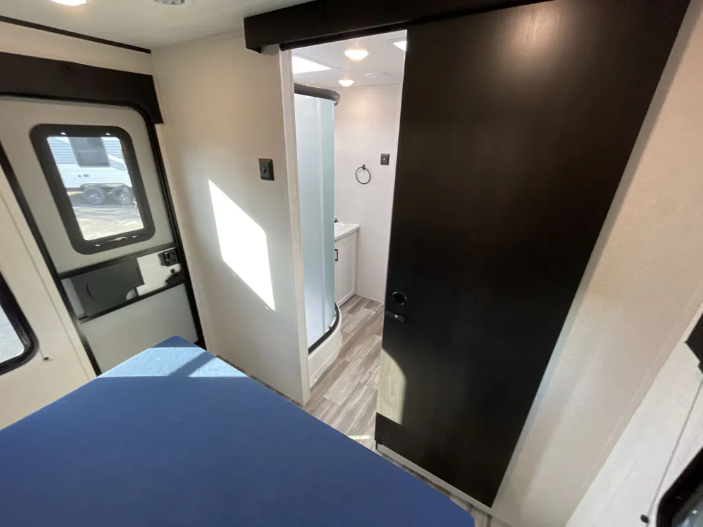 2026 Jayco Jay Flight SLX 262RLSW, Photos photo 10