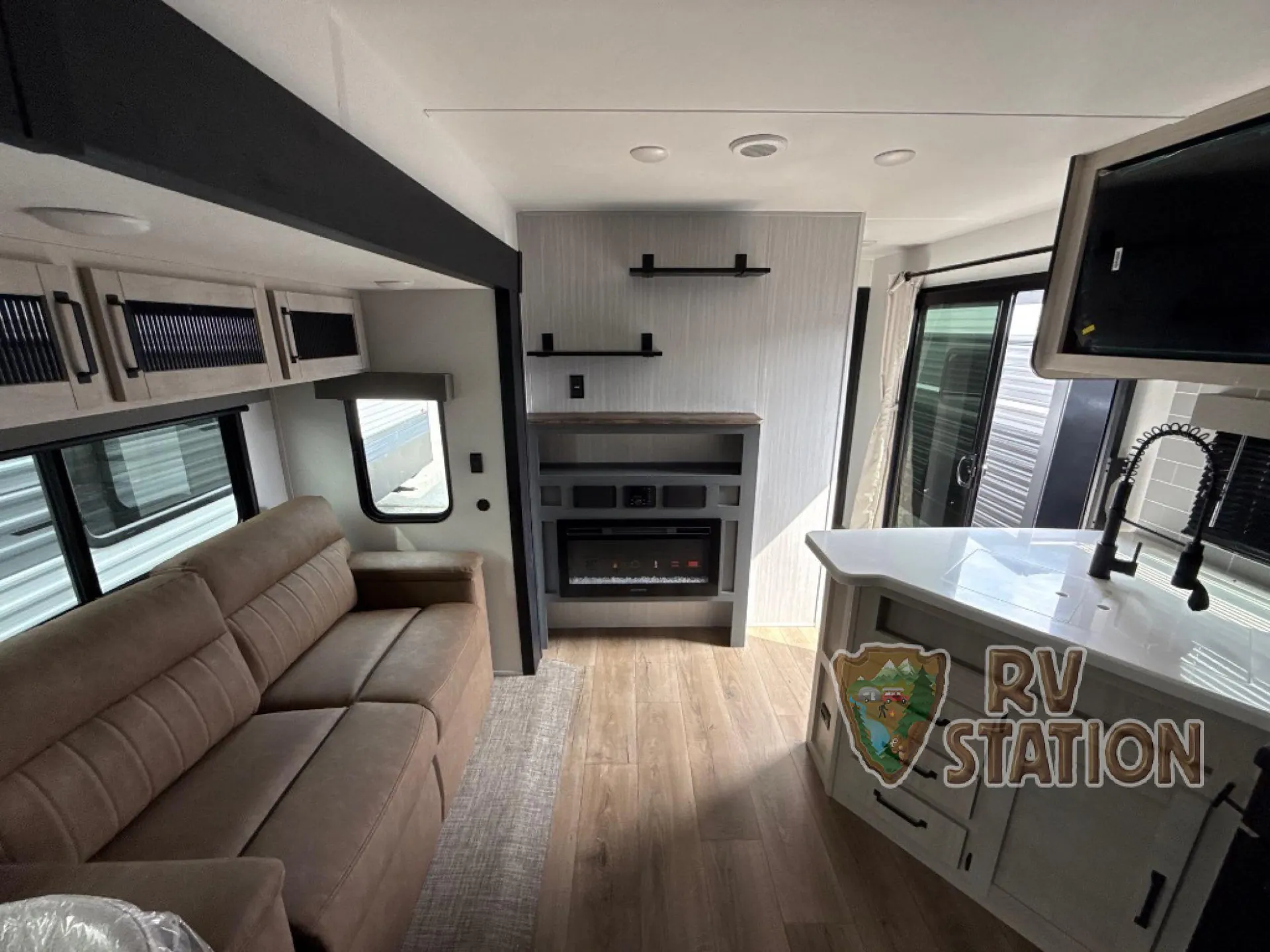 2026 Forest River Puma Vista 39DBT — Photo 5