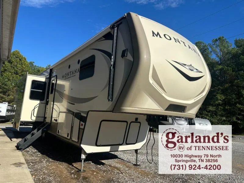 2019 Keystone Montana 3791RD - Photo 2