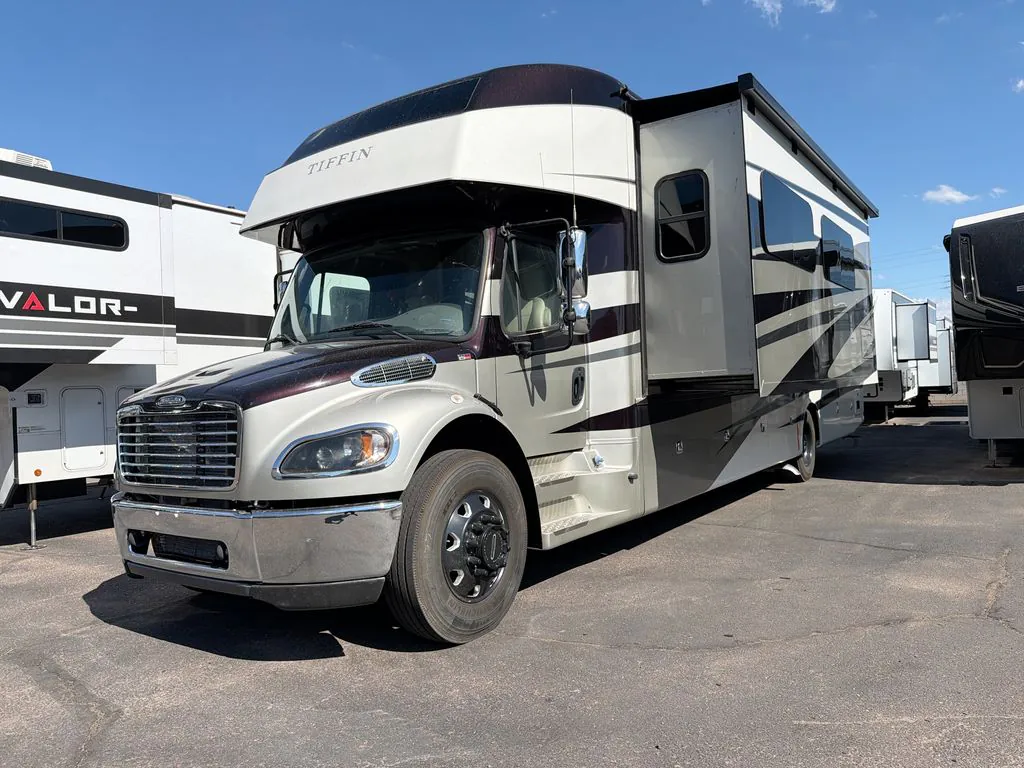 2024 Tiffin Allegro Bay 38 AB - Photo 2