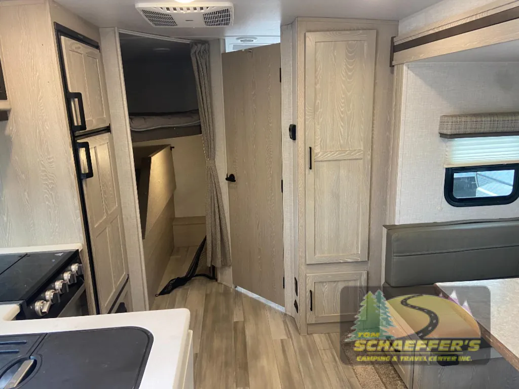 2021 Forest River Flagstaff Micro Lite 25BRDS, Photos photo 16