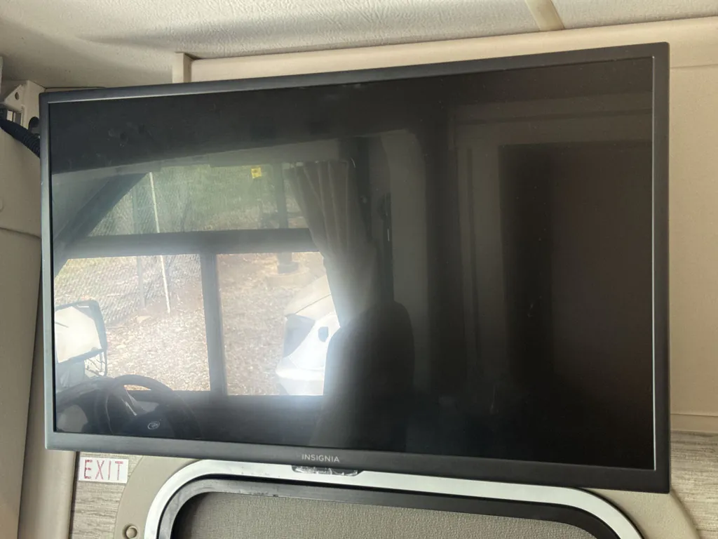 2023 Thor Motor Coach Vegas 24.3, Photos photo 14