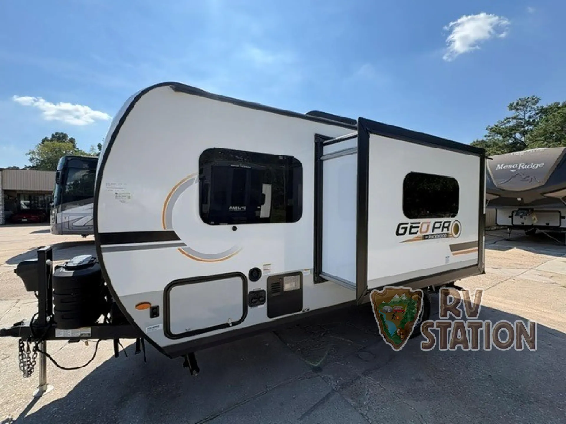 2023 Forest River Rockwood Geo Pro 19FBS - Photo 3