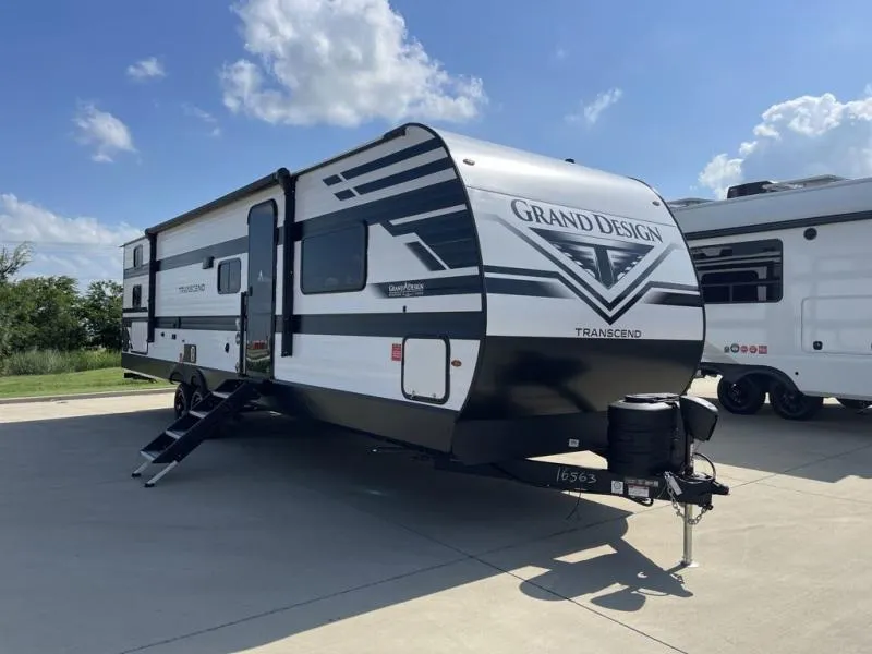 2027 Grand Design Transcend 335BHT - Photo 3