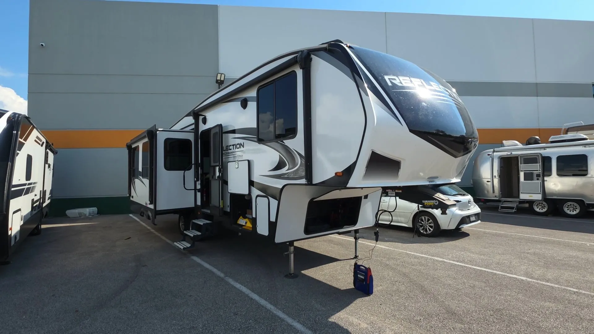 2022 Grand Design Reflection 150 Series 295RL - Photo 3