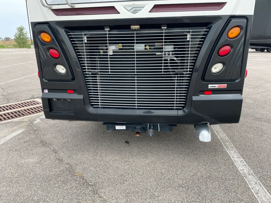 2017 Fleetwood Pace Arrow LXE 38F, Photos photo 35