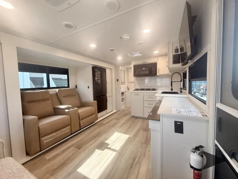2027 Brinkley Model Ix 25X - Photo 3