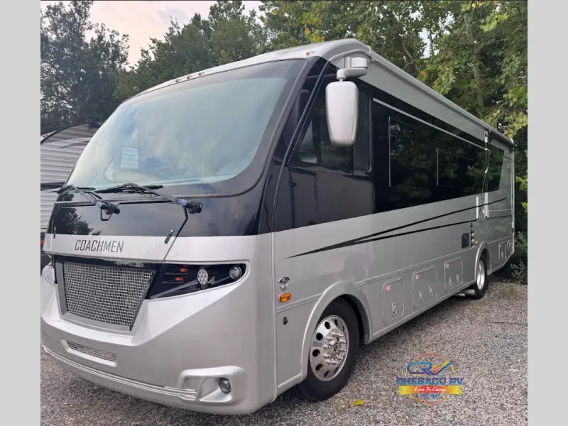 2025 Coachmen Euro 25EU - Photo 2